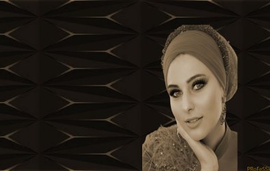 Aşk da önemli olan aynı elleri tutmak değil, bir ömür hiç bırakmamaktır