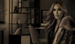 Kim derdi ki bir gün, yanlızlığa aşık olacağım  Bayan teması.jpg