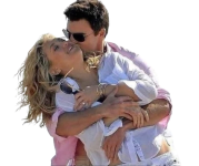 264055618_10227455081468406_5573374342671343076_n-removebg-preview.png